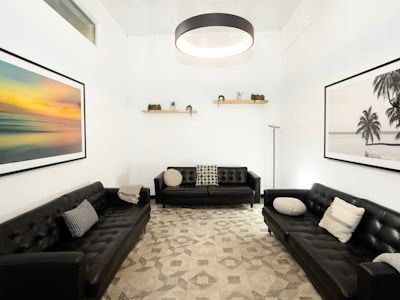 R·MEDY Vancouver clinic